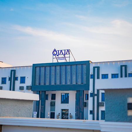 Ojaja Suites By Perennia Akure Exterior foto